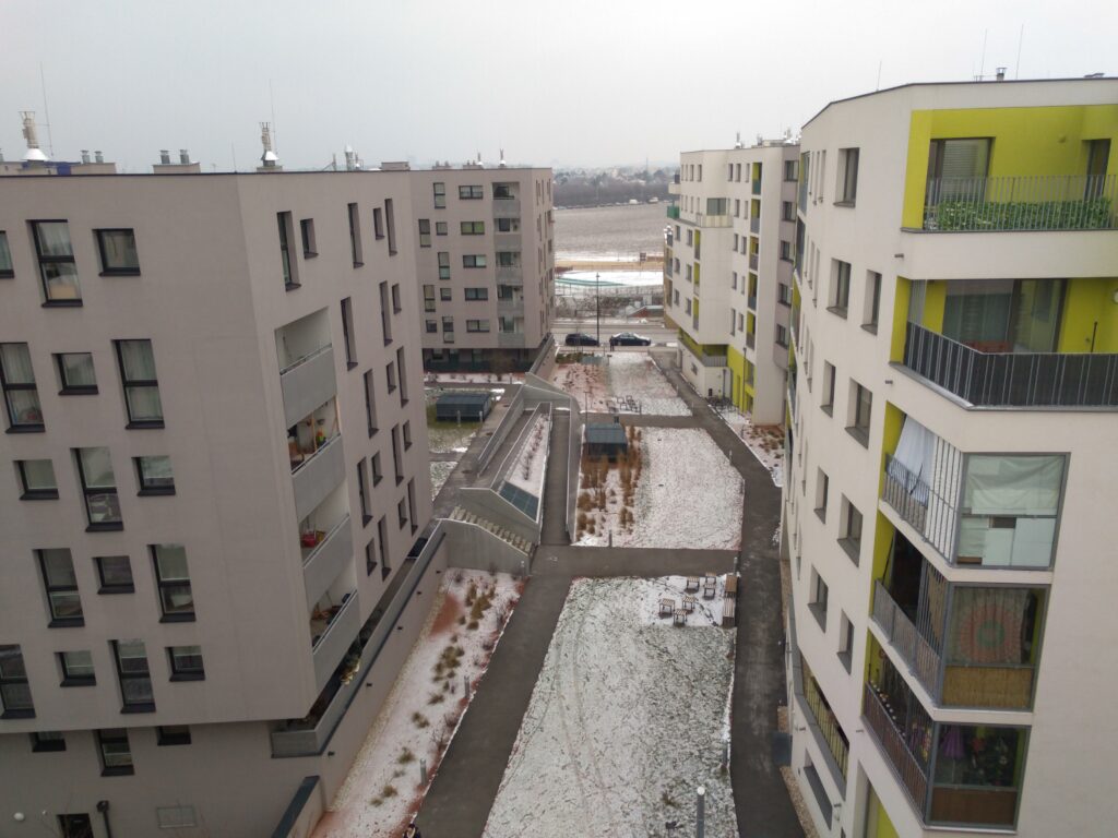 Visit of OEAD passive house standard student dormitory at Seestadt Aspern. Picture by Austrian Institute of Technology GmbH